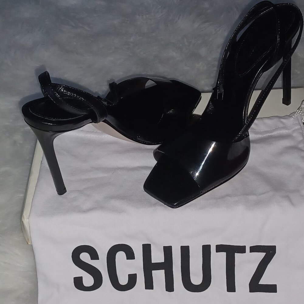 Black Schutz